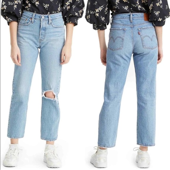 Levi's Light Blue Straight Leg Jeans - Picture 8 of 8